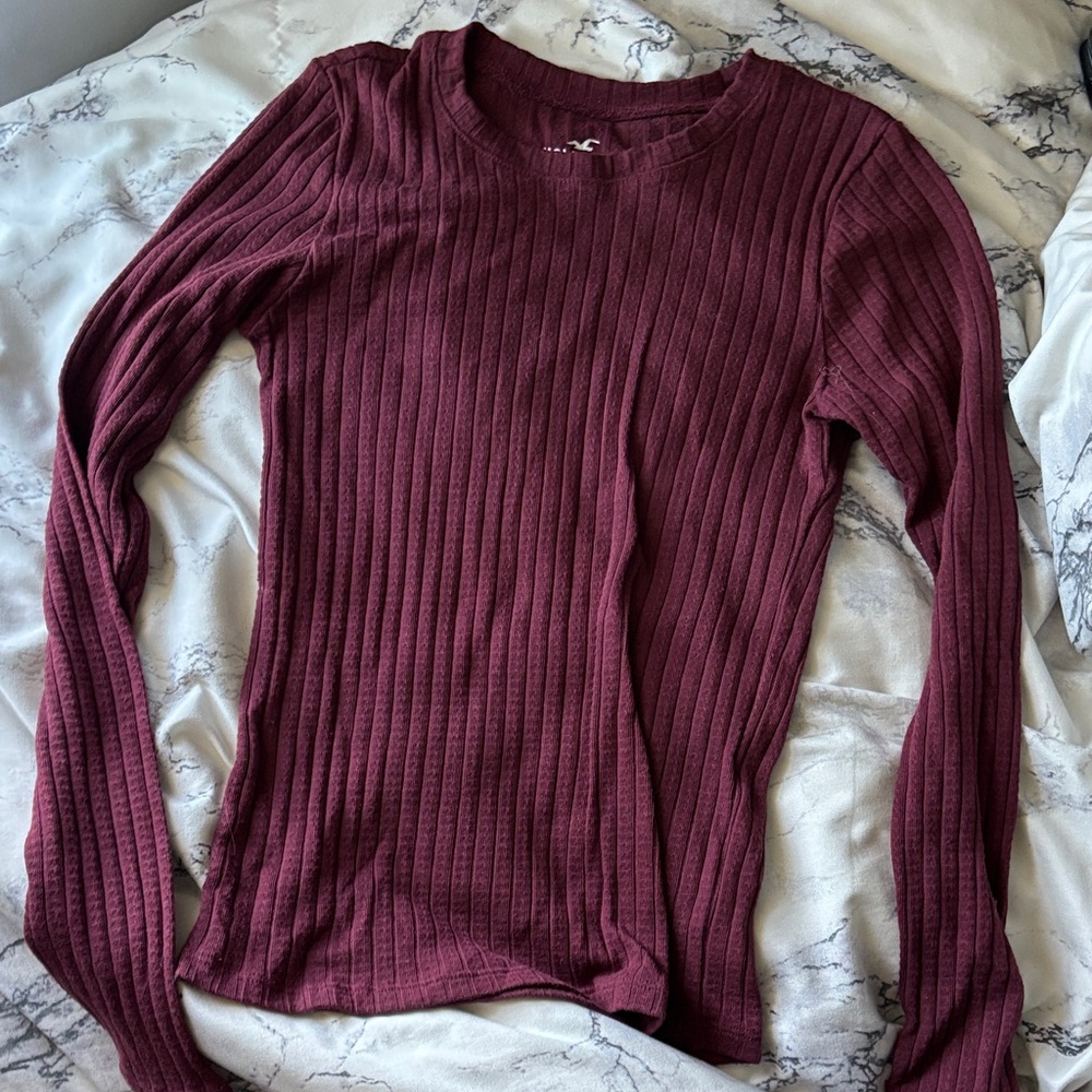 Hollister Ribbed Maroon Blouse